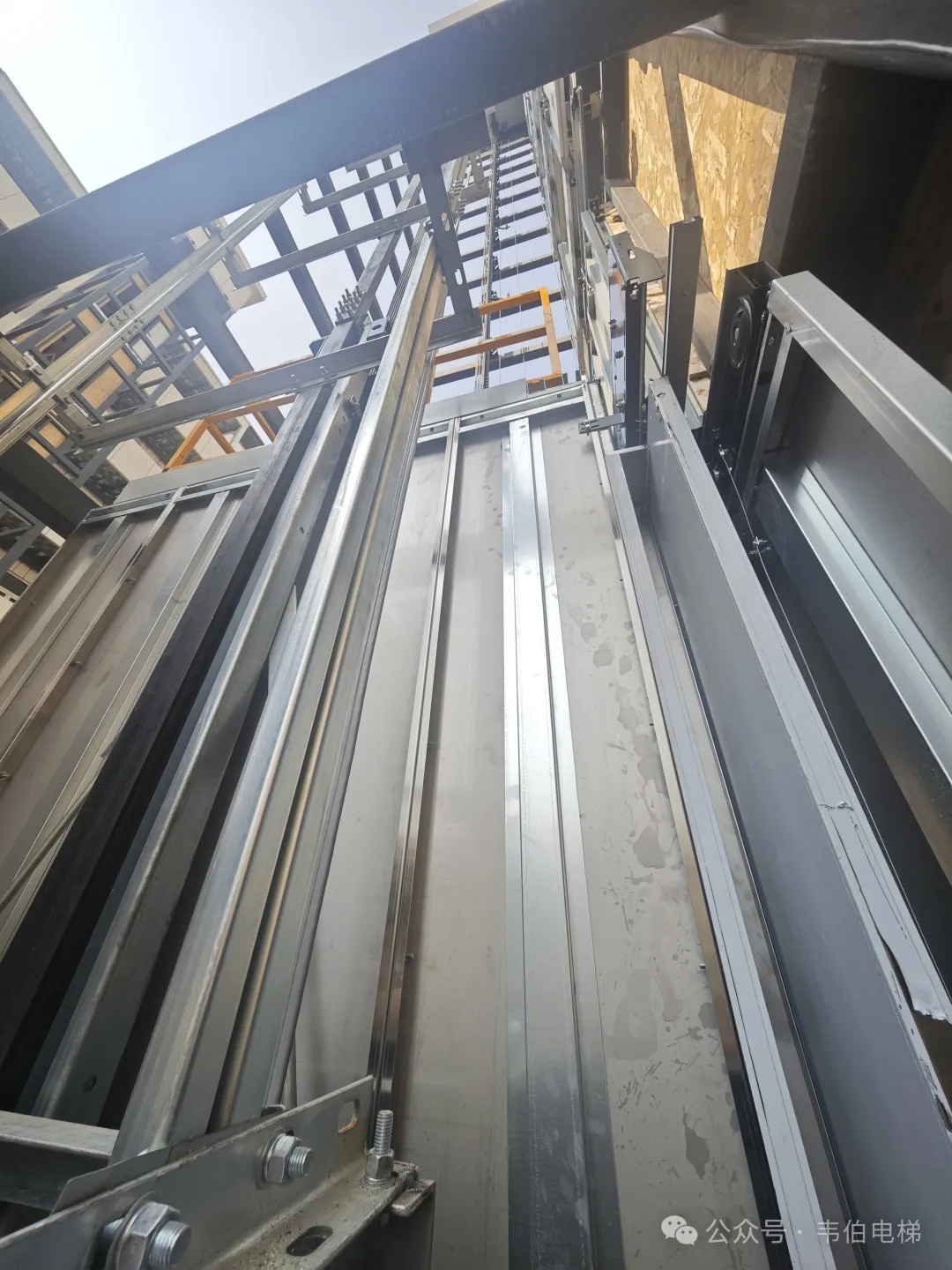 喜報(bào) | 加裝一部接一部,韋伯“梯”升幸福度! 喜報(bào) | 加裝一部接一部,韋伯“梯”升幸福度!